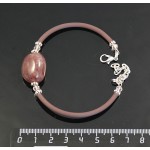 Браслет из кварца земляничного на струнке, галтовка 20х15мм