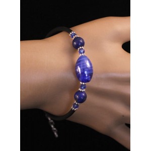 Браслет на струнке из лазурита и синего муранского стекла