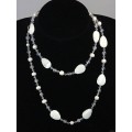 Колье длинное 90см из горного хрусталя, перламутра белого, жемчуга белого