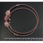 Колье из кварца земляничного на струнке, галтовка 20х15мм, 3 камня