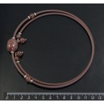 Колье из кварца земляничного на струнке, галтовка 20х15мм + шарик 8мм