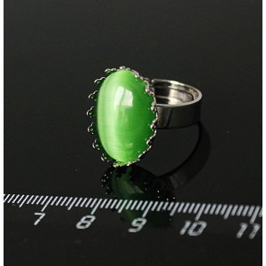 Кольцо с кошачьим глазом (синт.), цвет зелёный, овал 18х13мм, безразмерное