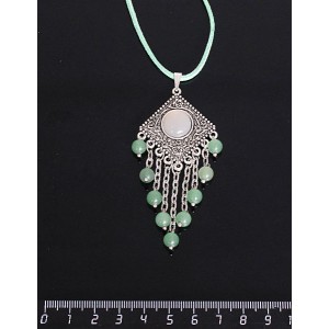 Кулон из агата серого,"роза", шарик авантюрин зелёный 6мм,  круг 12 мм