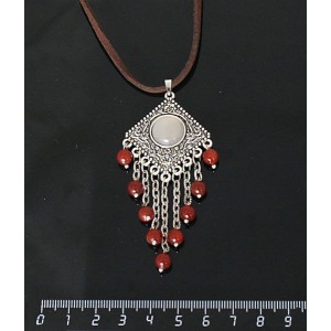 Кулон из агата серого,"роза", шарик яшма красная 6мм,  круг 12 мм