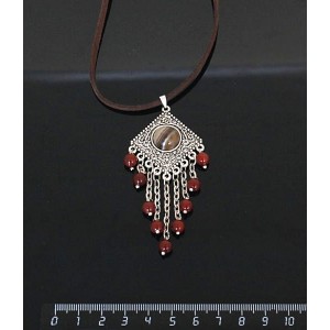 Кулон из агата черного,"роза", шарик яшма красная 6мм,  круг 12 мм