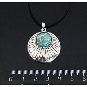 Кулон из амазонита, круг 12мм, "ракушка"