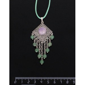 Кулон из аметиста,"роза", шарик авантюрин зелёный 6мм,  круг 12 мм