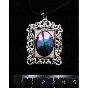 Кулон из радужного гематита,"портрет", овал 25х18мм