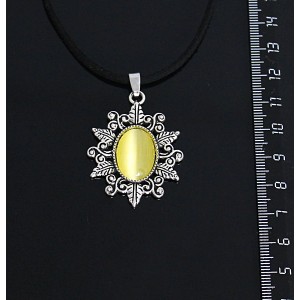 Кулон из кошачьего глаза (синт.), цвет жёлтый, овал 18х13мм, "папоротник"