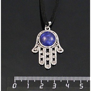 Кулон из лазурита ярко-синего однотонного, круг 12мм, "хамса"