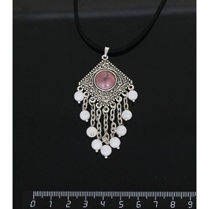 Кулон из родонита,"роза", шарик кварц розовый 6мм,  круг 12 мм