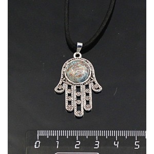 Кулон из хризоколла, круг 12мм, "хамса"