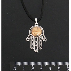 Кулон из яшмы песочной, круг 12мм, "хамса"
