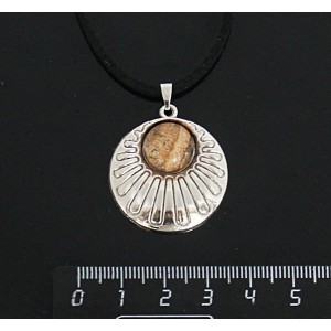 Кулон из яшмы песочной, круг 12мм, "ракушка"