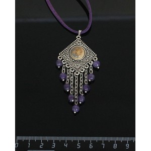 Кулон из яшмы песочной "роза", шарик аметист 6мм,  круг 12 мм
