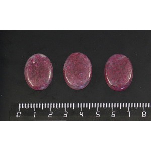 Корунд красный иск., кабошон-мозаика овал 25х18мм