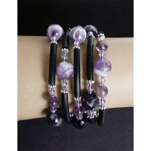 Браслет из аметиста, 5 оборотов, шарики 12мм (огранка) и 6мм с трубочками Браслет из аметиста, 5 оборотов, шарики 12мм (огранка) и 6мм с трубочками