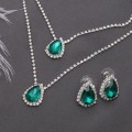 Комплект: серьги, колье "Жаклин" дуэт, капля, цвет бело-изумрудный, цвет серебристый (стекло, стразы, бижутерный сплав)