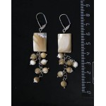 Серьги из перламутра кремового, прямоугольник + шарик