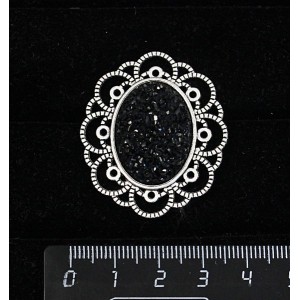 Брошь с кабошоном из пластика "щетка кристаллов", цвет черный, овал 25х18мм, "ромашка"