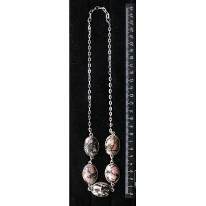 Колье из родонита, "5 овалов", камень 25х18мм