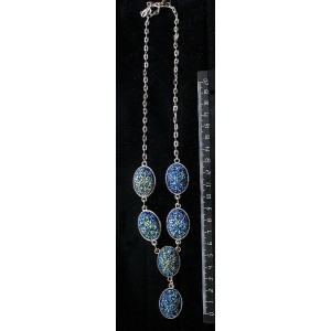 Колье с кабошоном из пластик "щетка кристаллов", цвет тёмно-синий, "6 овалов", 25х18мм