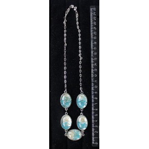 Колье с кабошоном из пластика "два цветка",  цвет морская волна, "5 овалов", 25х18мм