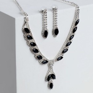 Комплект: серьги, колье "Листопад" ромб, цвет чёрно-белый, цвет серебристый