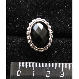 Кольцо c агатом черным огранка, овал 18x13, литая основа, безразмерное