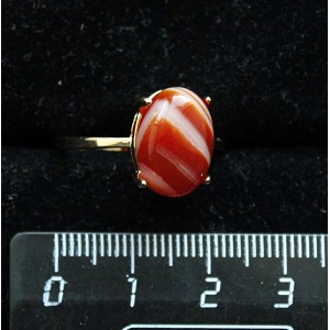 Кольцо c сердоликом полосатым, овал 14х10мм