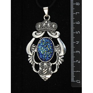 Кулон с кабошоном из пластика "щетка кристаллов", цвет темно-синий, овал 25х18мм, оправа "императрица"