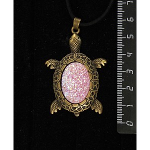 Кулон с кабошоном из пластика "щетка кристаллов", цвет сиреневый, овал 25х18мм, "черепаха" оправа цвет бронза
