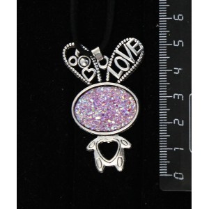 Кулон с кабошоном из пластика "щетка кристаллов", цвет сиреневый, "зайчик", овал 25х18мм