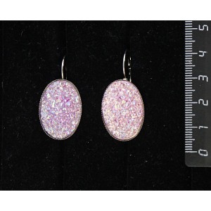Серьги с кабошоном из пластика "щетка кристаллов", цвет сиреневый, овал 25х18мм, замок петелька