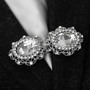 Зажим для кардигана "Акцент", цвет белый, цвет серебристый