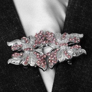 Зажим для кардигана "Бабочки", цвет сиреневый, цвет серебристый