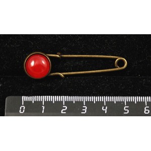 Брошь-булавка с агатом красным, (тонировка под коралл), круг 12мм, цвет бронза
