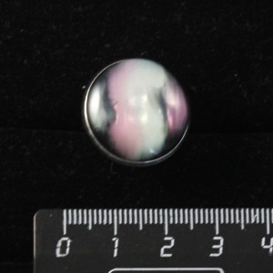 Брошь из гелиотиса (иск.), круг 20мм