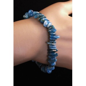 Браслет из апатита, галтовка, на резинке