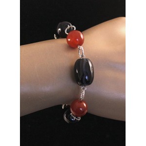 Браслет из сердолика (шарик 12) и агата черного (бочонок 18х13мм), на колечках, 46см + цепочка
