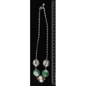 Колье из гелиотиса (иск.) и агата зелёного (тонировка), на цепочке, 5 камней, круг 20мм