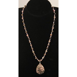 Колье-кулон из родонита, капля и шарик 6мм