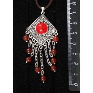 Кулон из агата красного, (тонировка под коралл), "роза", шарик яшма красная 6мм,  круг 12 мм