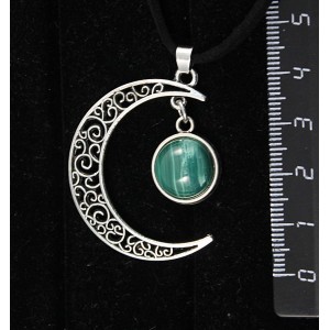 Кулон из малахита, "луна", круг 12мм
