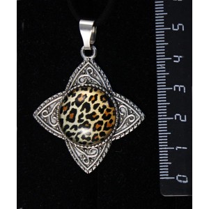 Кулон с кабошоном из пластика, рисунок "леопард", "роза ветров", круг 20мм