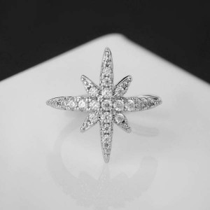 Серьга "Каффа" звезда со стразами, цвет белый, цвет серебристый