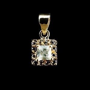 Кулон из циркона (черно-белый) "карат"