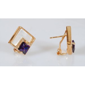 Серьги из перламутра белого и аметиста (синт.) "пирамида"