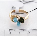 Кольцо с бирюзой (имитация) и нефритом "2 розы 1 лист ободок" р-р 19