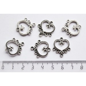 Коннектор "сердечко витое" 1/5, литьё, цвет античное серебро, р-р 19х22х2мм, отв-е 2мм